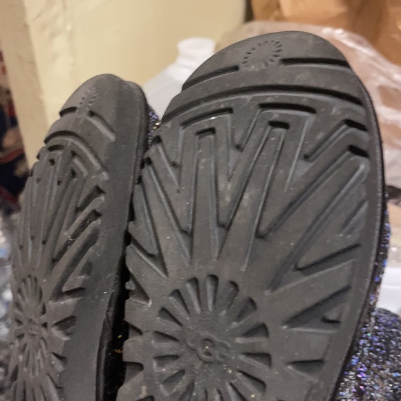 Womens Glitter Uggs - Picture 5 of 6
